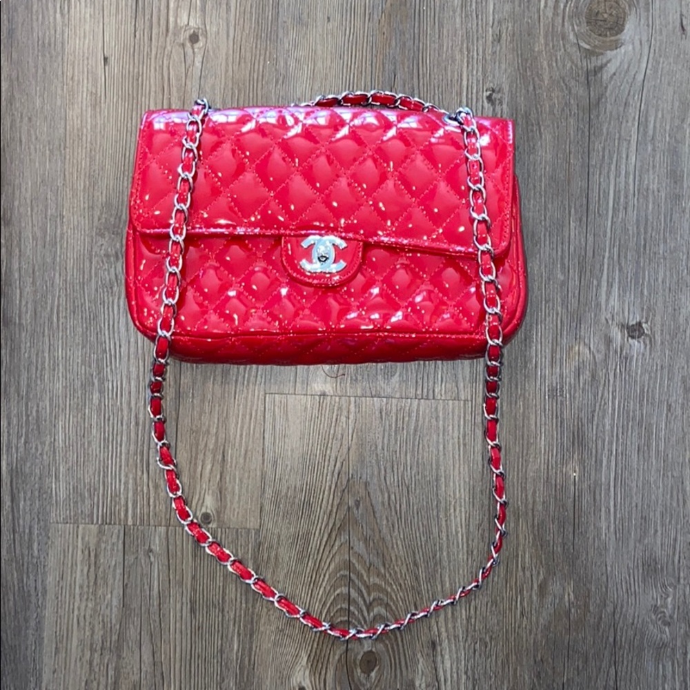 Red chanel purse
